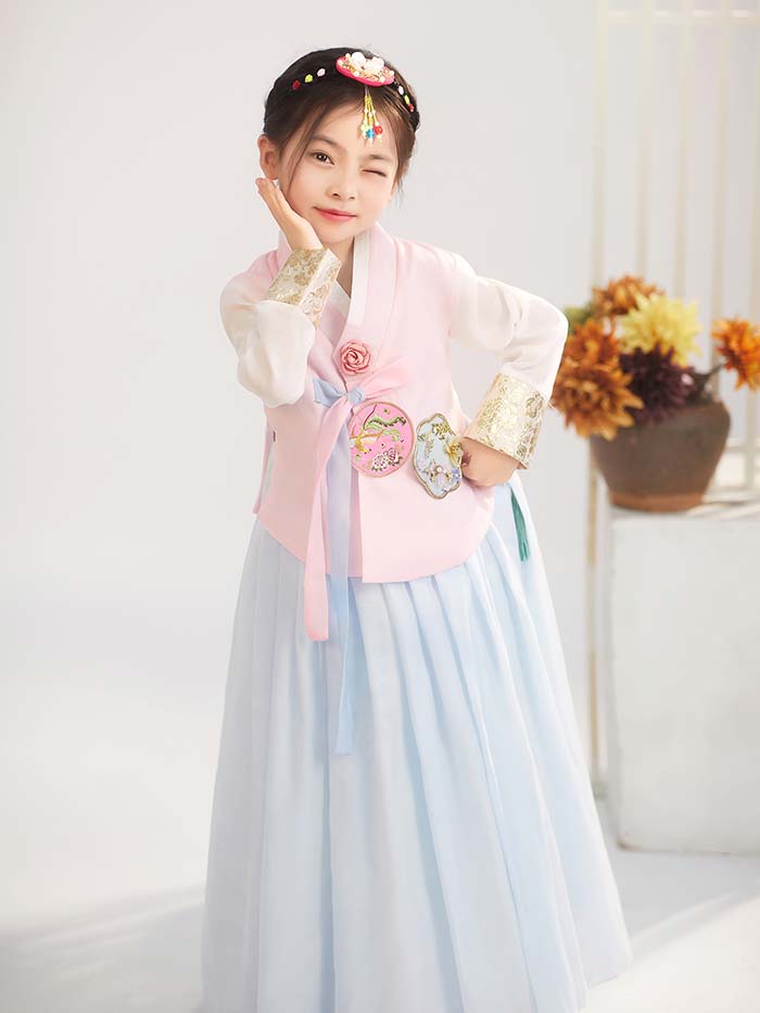 韓国民族衣装 チマチョゴリ キッズ 子供用 韓服 ドレス 刺繍 子供ドレス 女の子 結婚式ドレス 発表会 七三五 学園際 文化際 コスチューム イベント服 舞台 ステ 韓服宮廷風